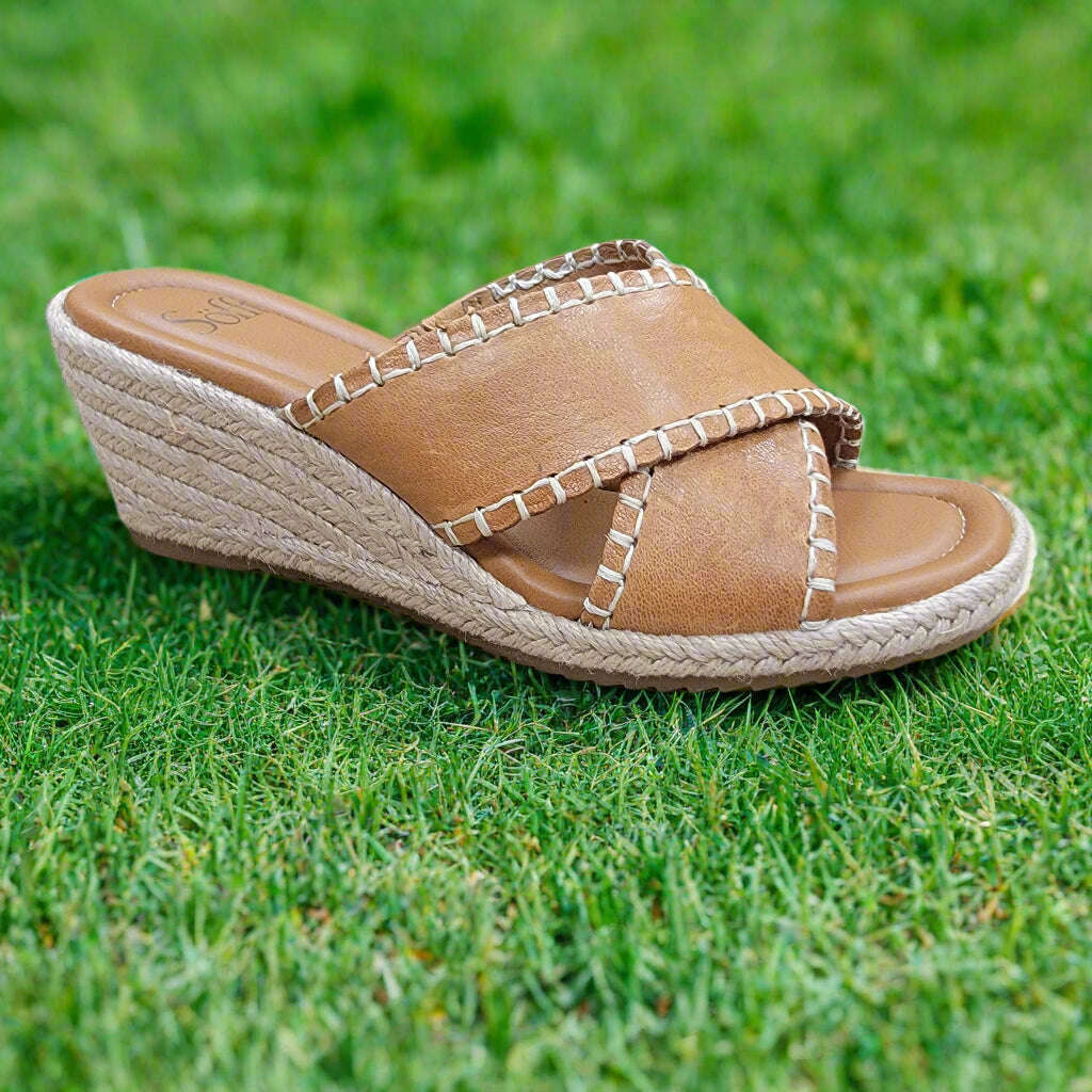 SÖFFT - Indie, Sandals, Sofft, Plum Bottom