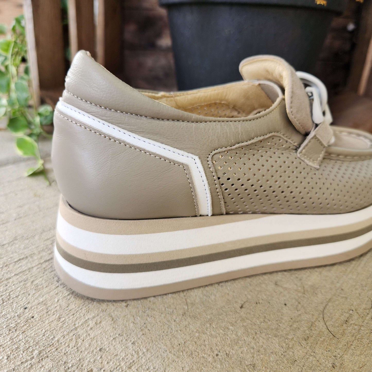 Softwaves - 7.78.23, Loafers, SOFTWAVES, Plum Bottom
