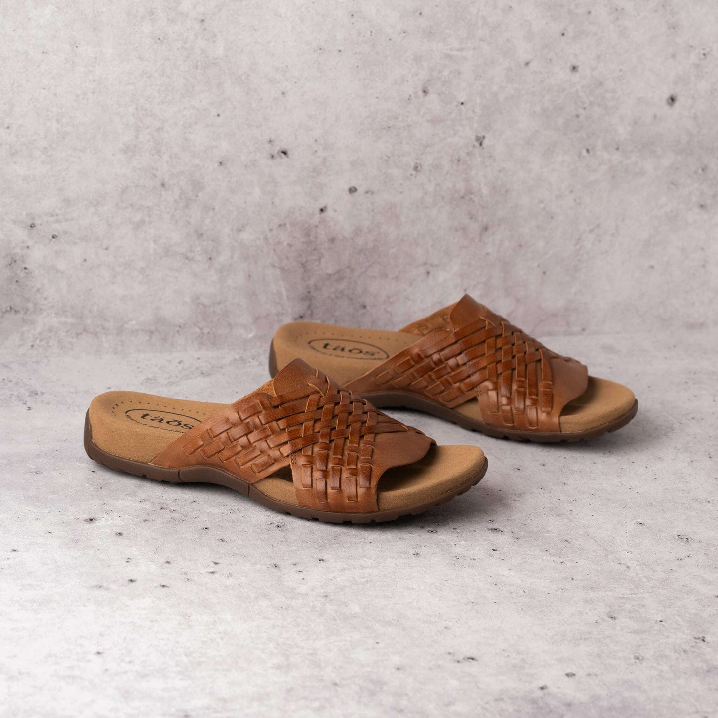 Taos - Guru - Honey, Sandals, TAOS, Plum Bottom