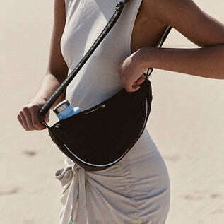 free-people---bullseye-sling---blackaccessoriesfree-peopleplum-bottom-34464015