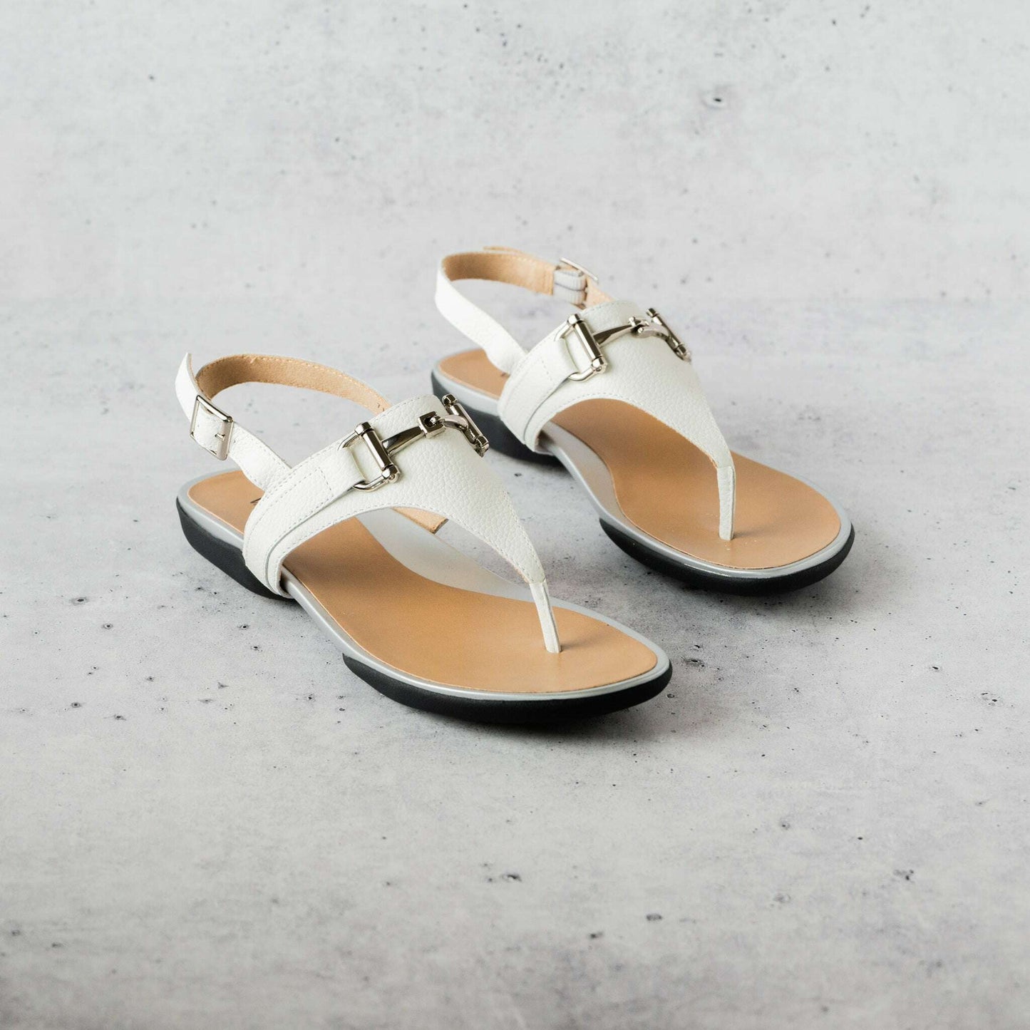 VANELi - Walk - Black or White, Sandals, Van Eli, Plum Bottom