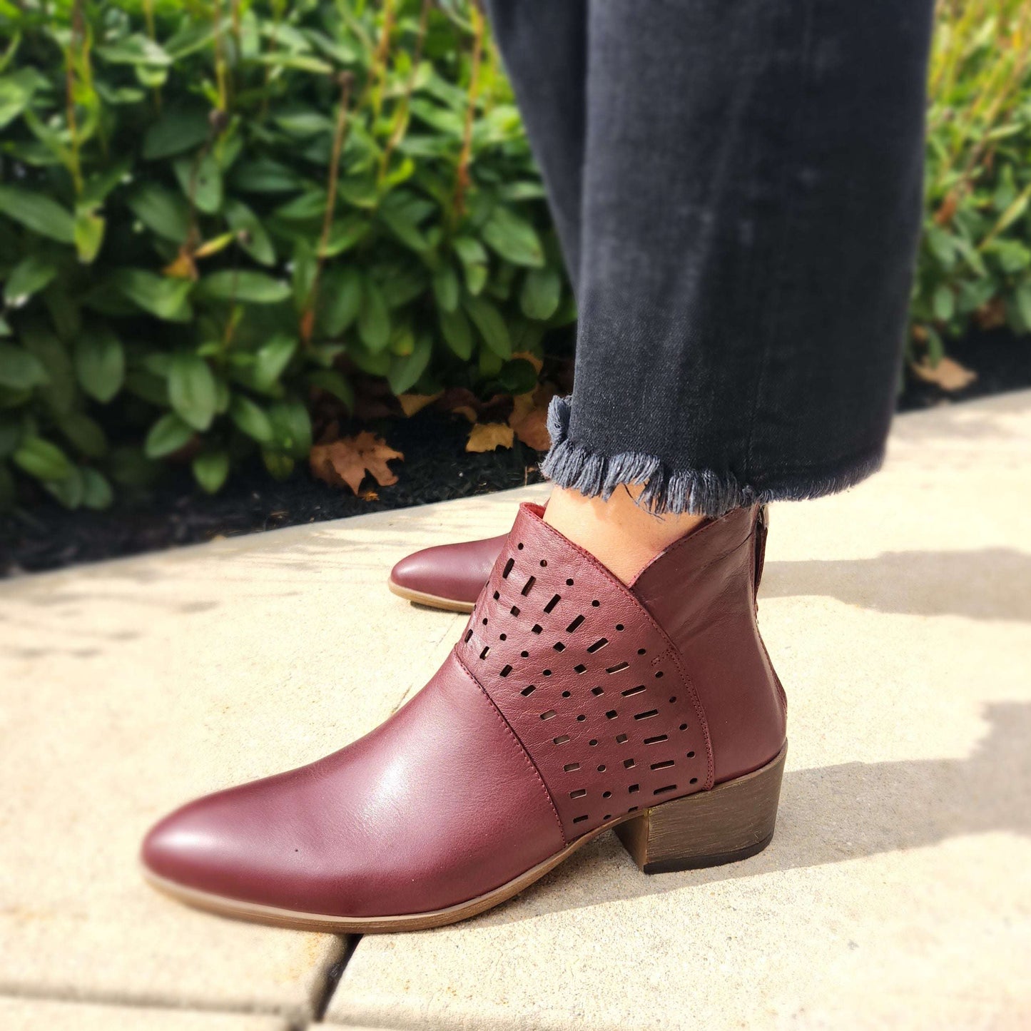 Bueno - Loni, SHOES, Bueno, Plum Bottom