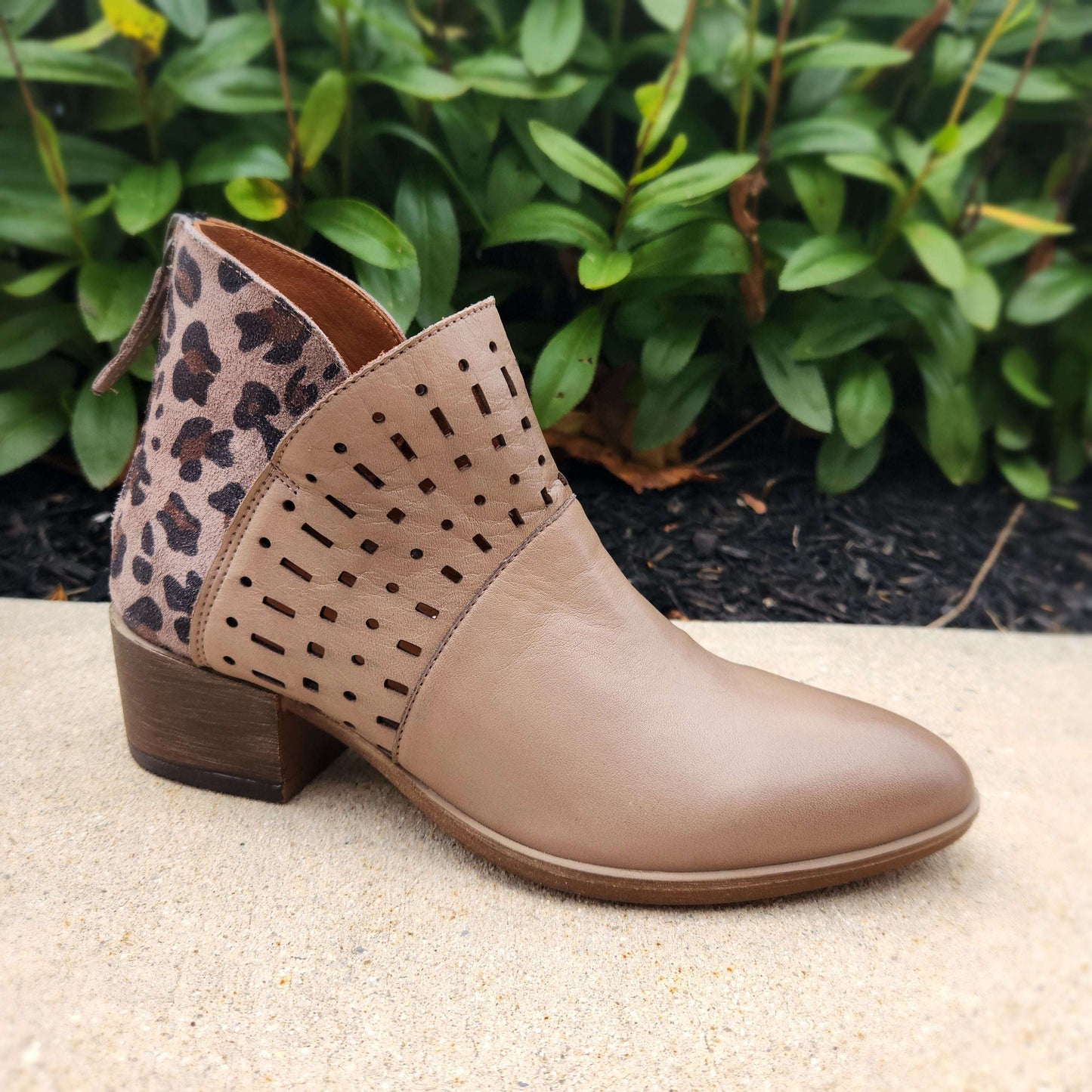 Bueno - Loni, SHOES, Bueno, Plum Bottom