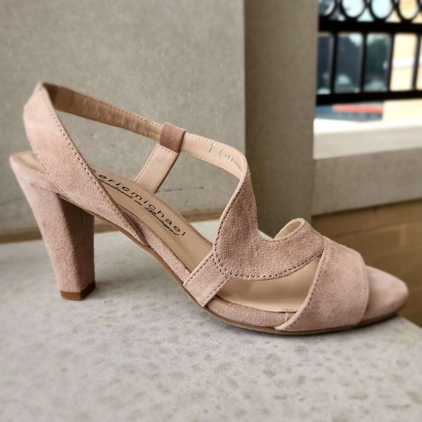 Eric Michael- Scarlet, Pumps, Eric Michael, Plum Bottom