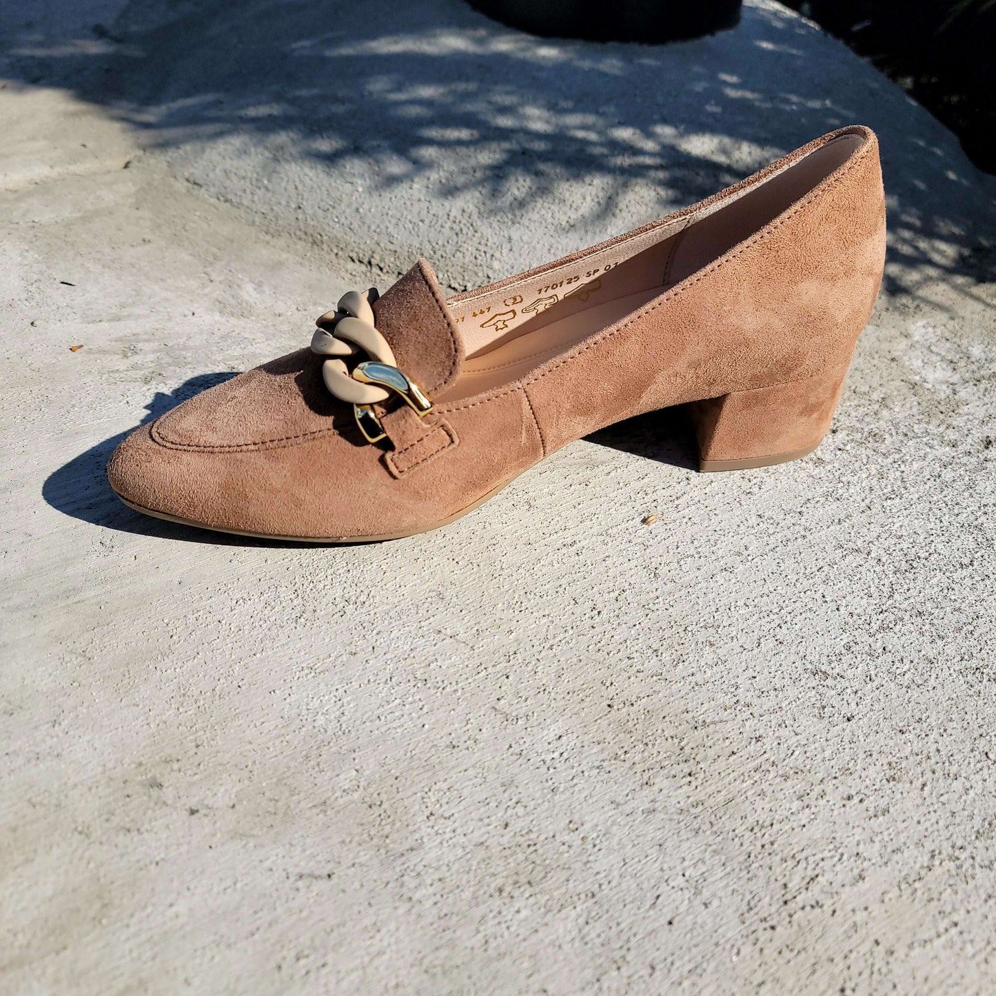 Gabor - Heeled Suede Loafer, Loafer, Gabor, Plum Bottom