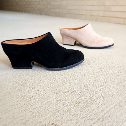 L'Amour des Pieds - Jiya, Slides, L'amour Des Pieds, Plum Bottom