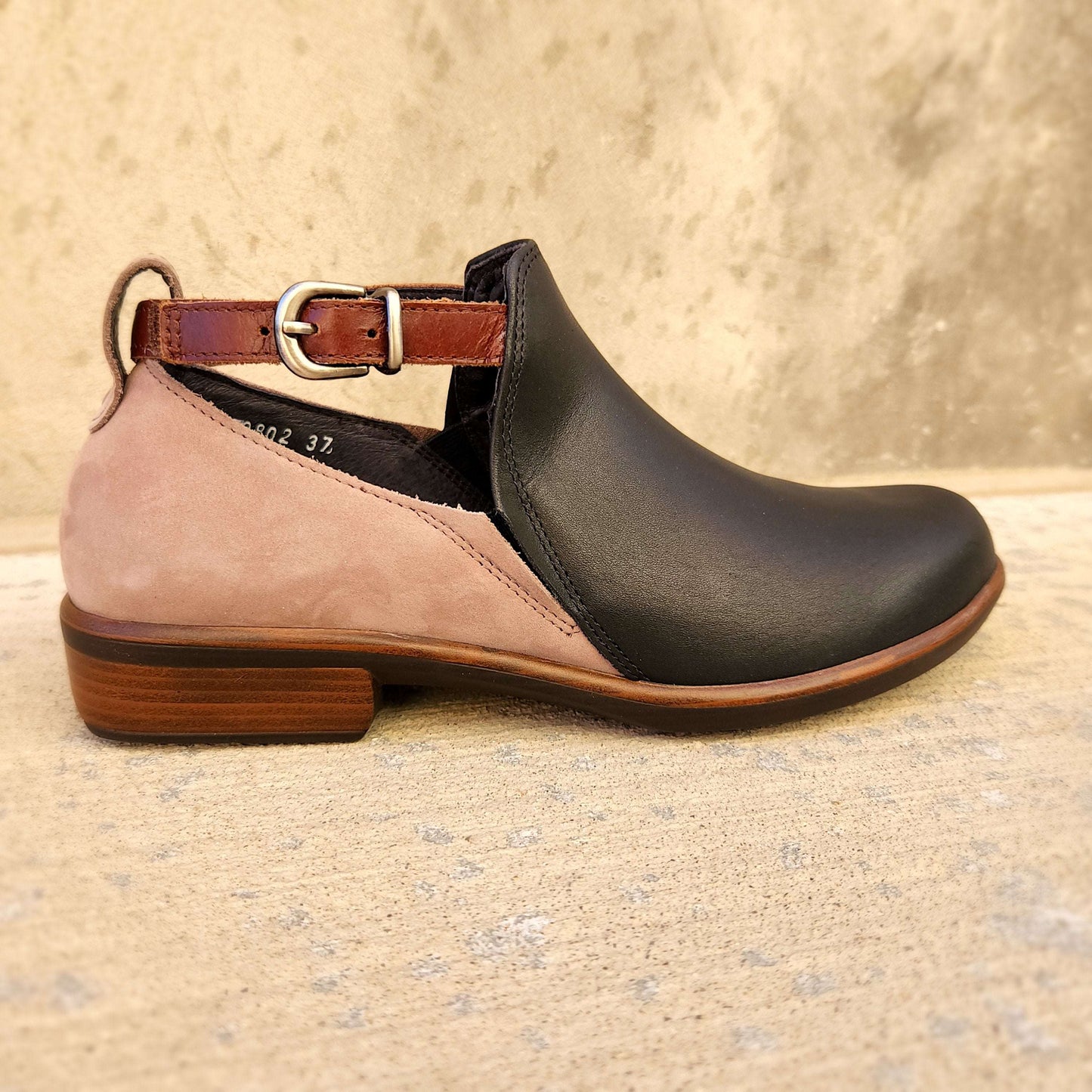Naot - Kamsin, Boots, Yaleet, Plum Bottom