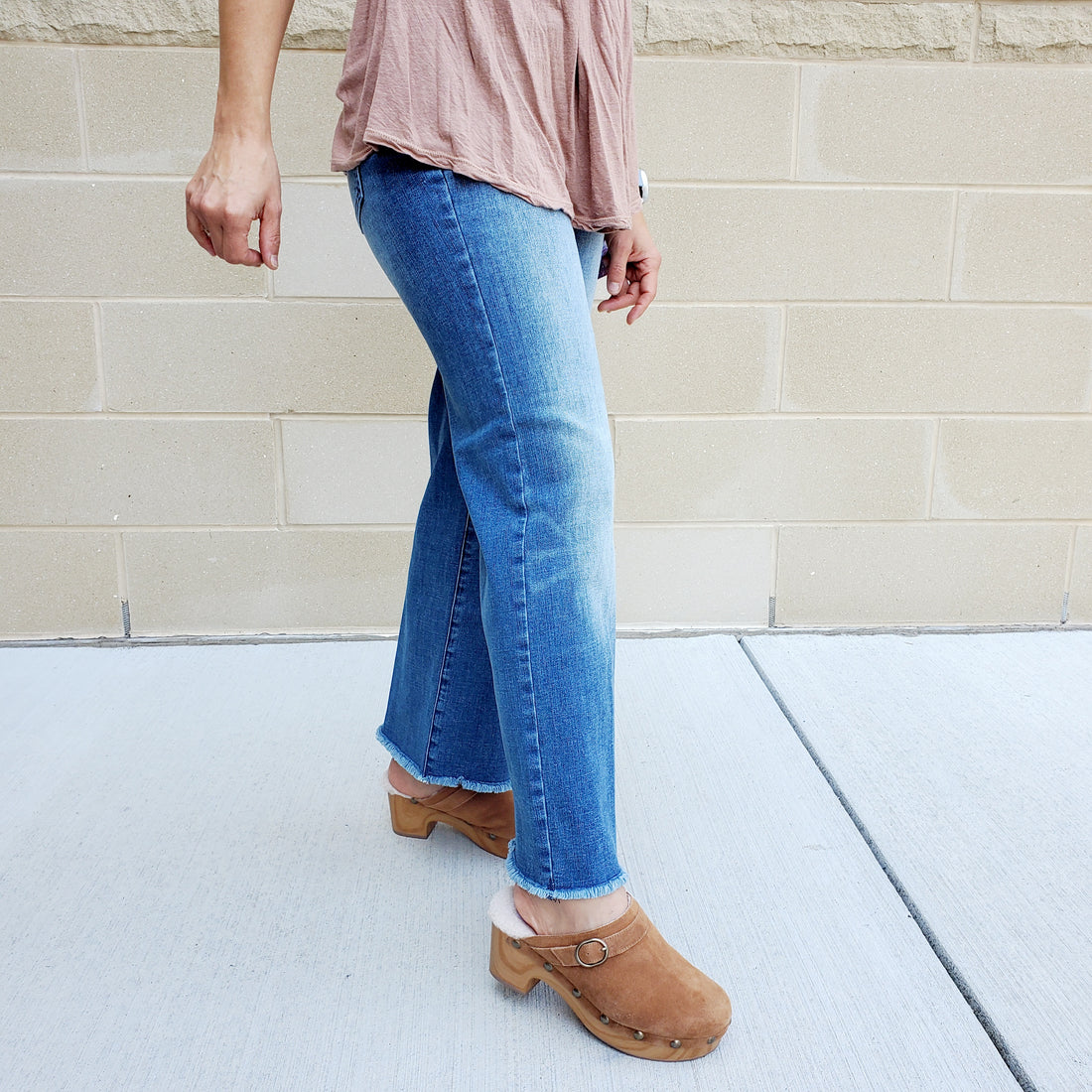 The Skinny on Pairing Shoes & Boots with Wide Legged Pants, plum-bottom