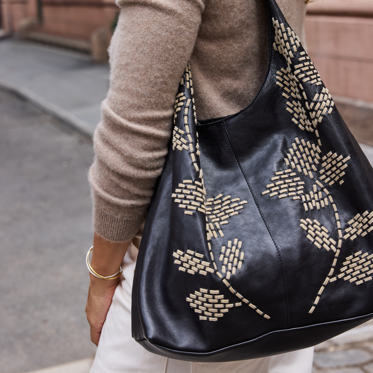 [Latico Leathers - Raven Dip-Dyed Leather Shoulder Bag: Black], [Handbags], [Latico Leathers], [Plum Bottom].