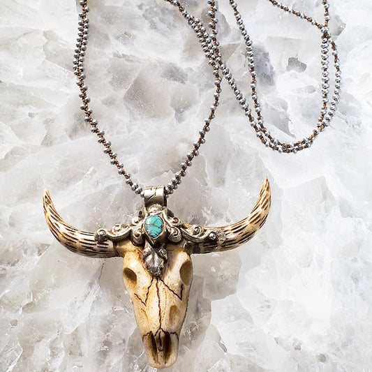 NATIVE GEM Treasure Longhorn handcrochet  32" Necklace