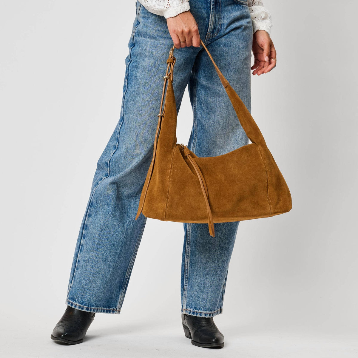 [Moda Luxe - Kelsea Satchel: Caramel], [Handbags], [Moda Luxe], [Plum Bottom].