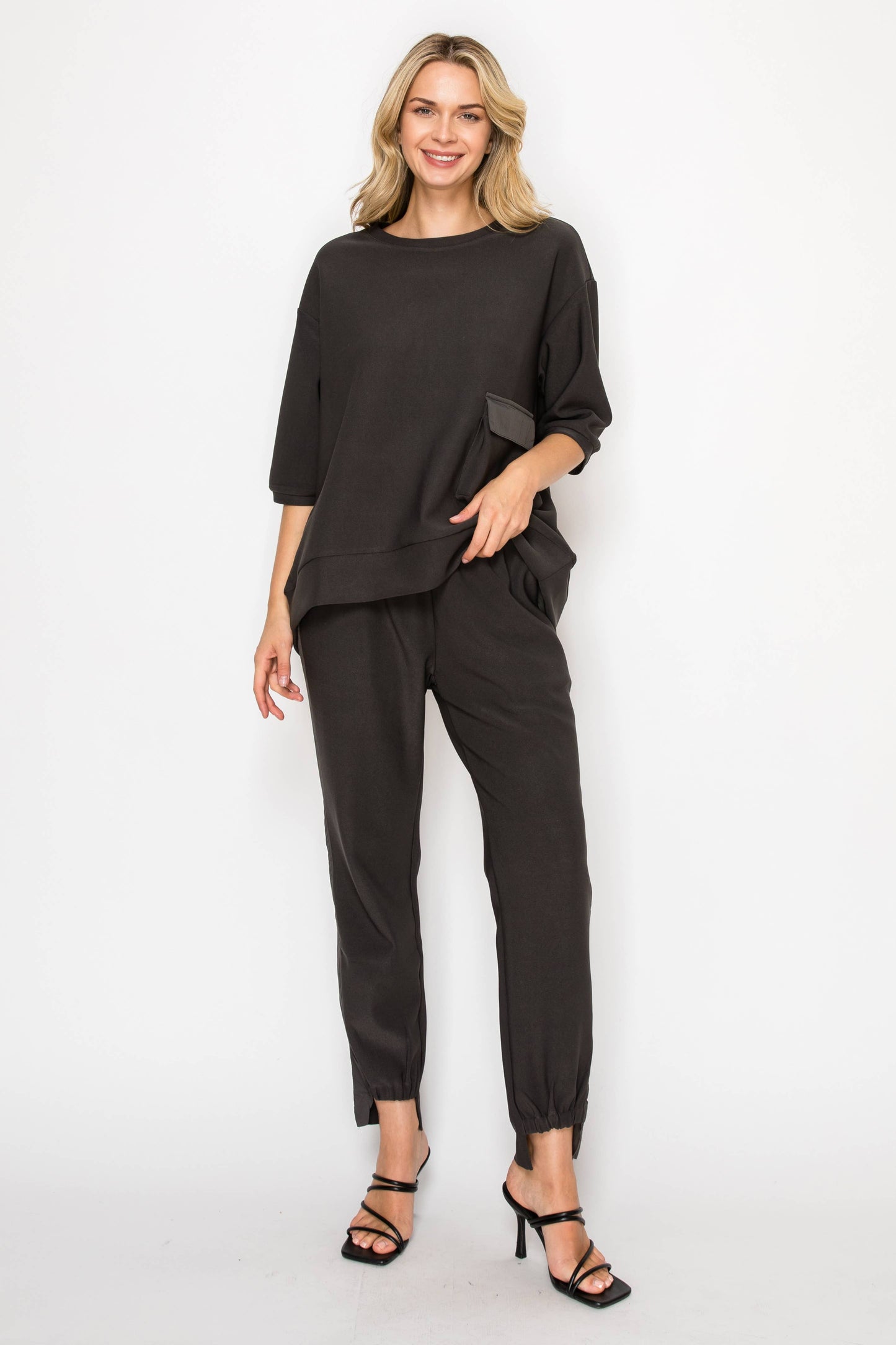 JOH APPAREL Katie Crepe Knit Pant Charcoal