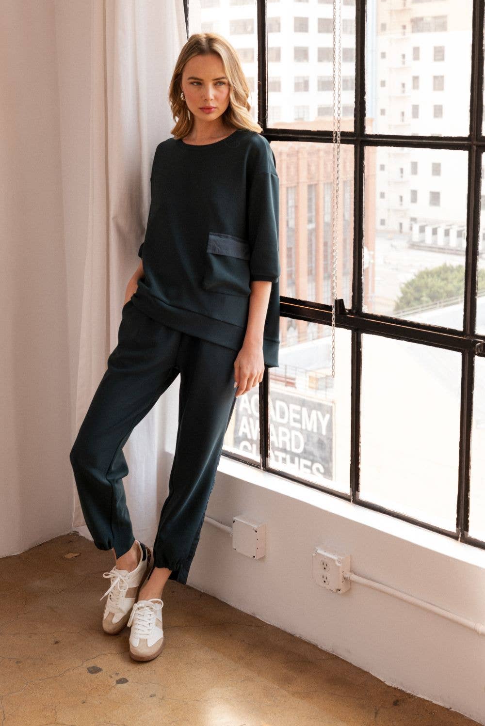 JOH APPAREL Katie Crepe Knit Pant Charcoal