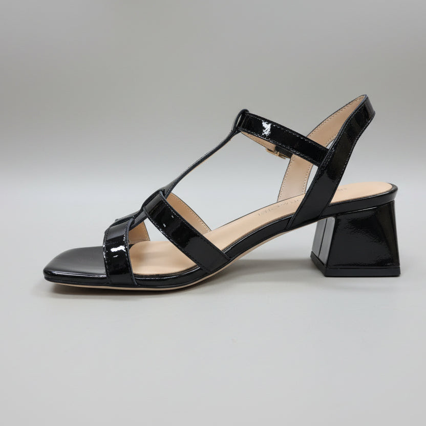 REGARDE LE CIEL Amalia-05 Heeled Sandal