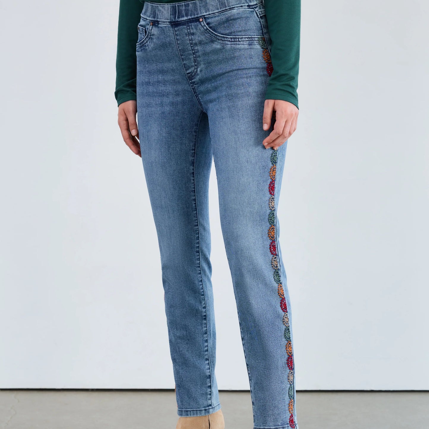 FDJ - Pull On Pencil Ankle Denim
