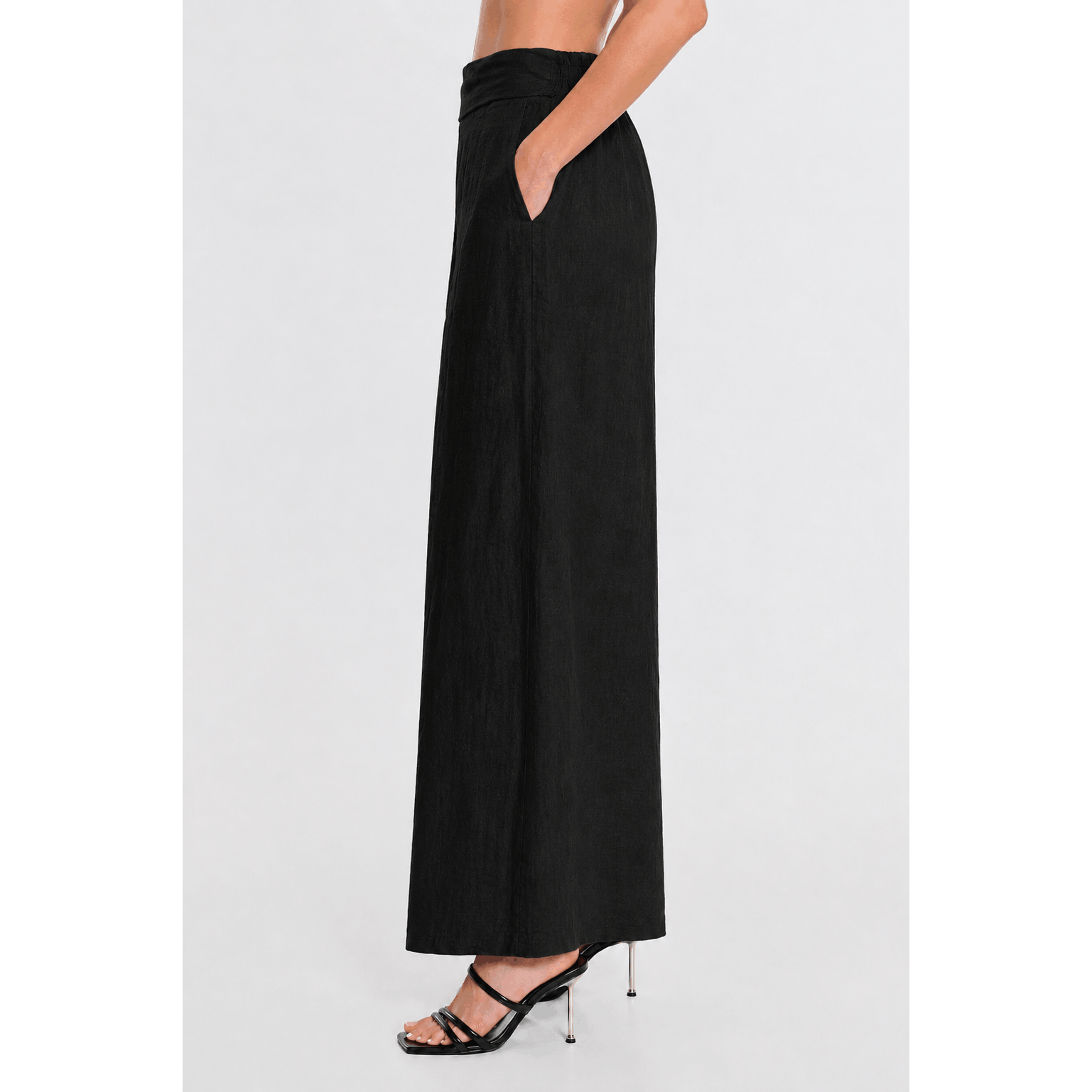 [TINA Stephens Italy/Tees By Tina - Graciela Flat Front Linen Palazzo Pant (PL909): 001 Black], [CLOTHING], [TINA Stephens Italy/Tees By Tina], [Plum Bottom].