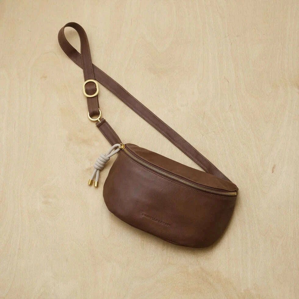 daniella-lehavi-rustic-ring-belt-bag--chocolateaccessoriesdaniella-lehaviplum-bottom-35925002