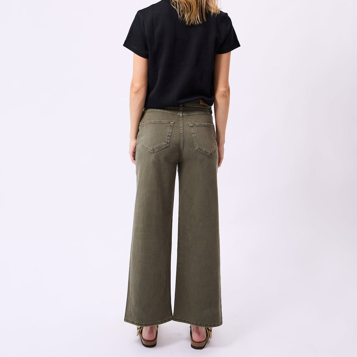YOGA JEANS Lily Wide Leg Jeans Khaki