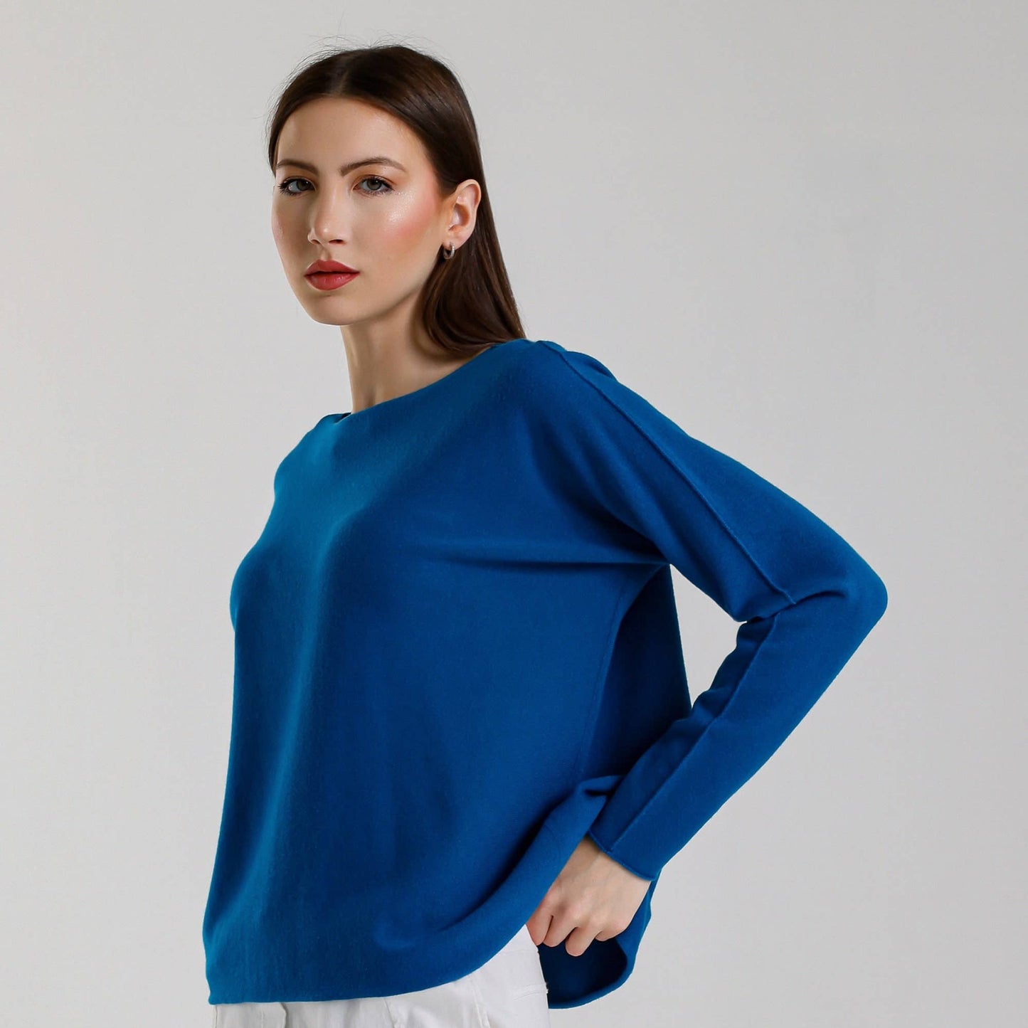 [TINA Stephens Italy/Tees By Tina - Laurin Seriously Soft Jewel Neck Sweater (BLS425): 401 Cobalt / One Size], [Sweater], [TINA Stephens Italy/Tees By Tina], [Plum Bottom].
