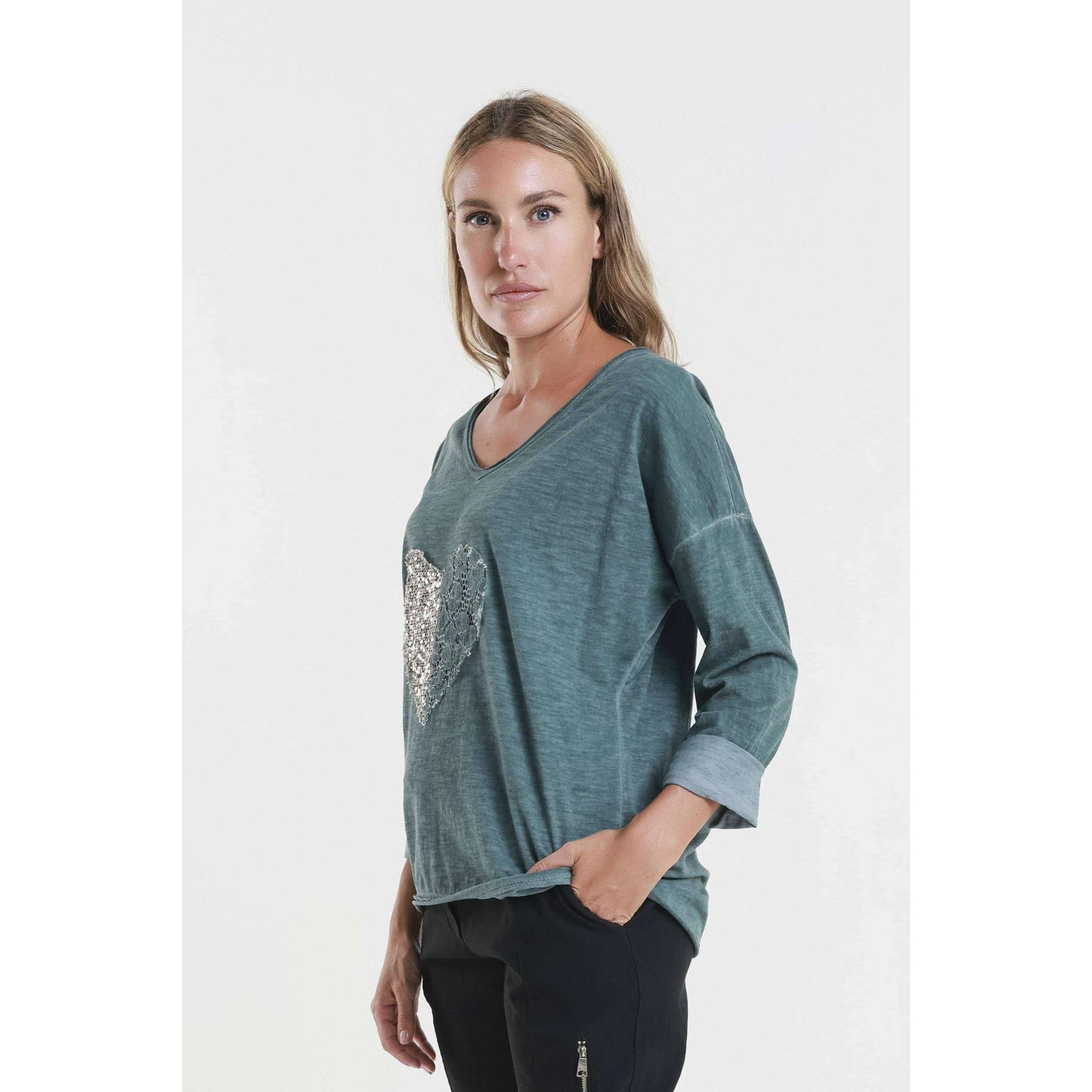 tina-stephens-italytees-by-tina---heart-janice-long-sleeve-sequinlace-heart-top-bls149-105-cream-one-sizetopstina-stephens-italytees-by-tinaplum-bottom-35914187