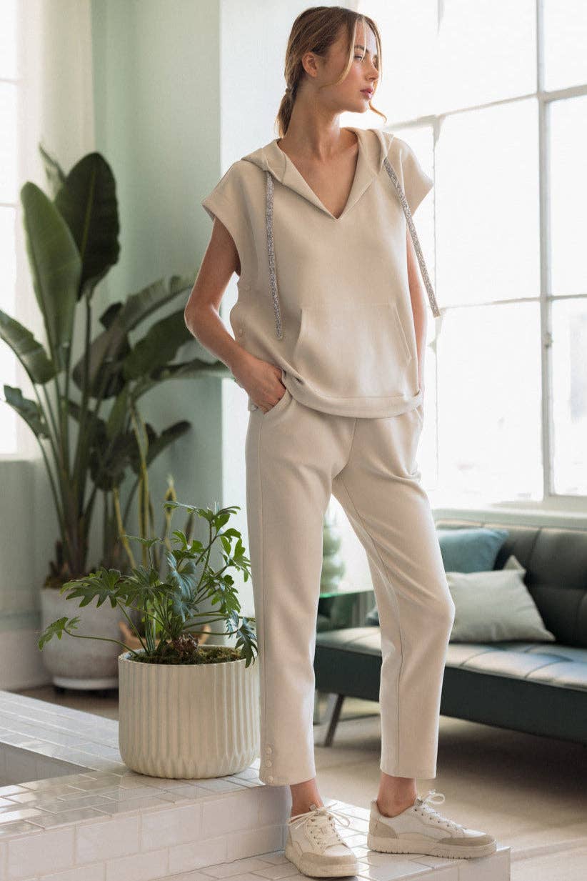 JOH APPAREL Felix Stretch Crepe Knit Pant Beige