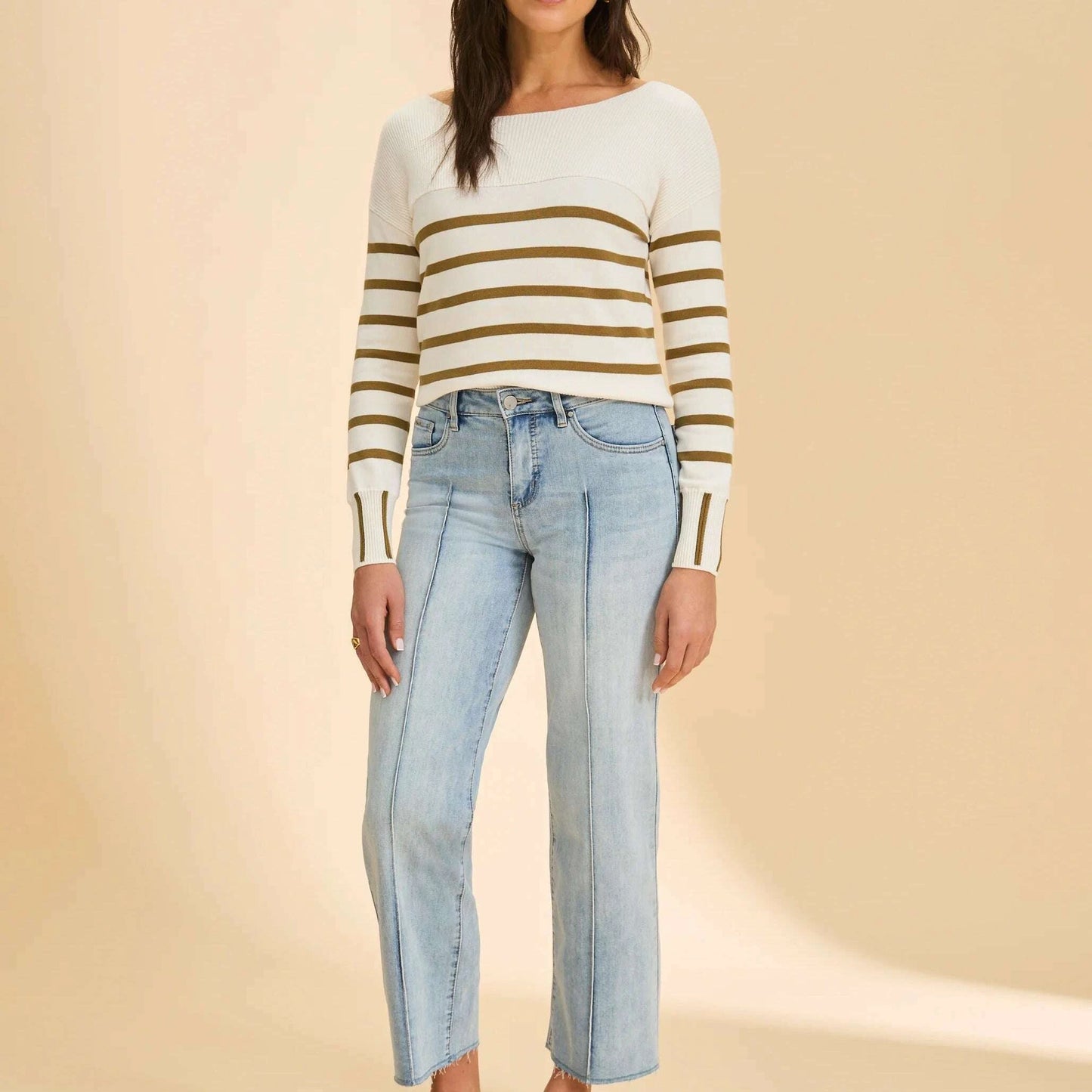 fdj-olivia-wide-leg-jean-pale-washdenimfrench-dressing-jeansplum-bottom-35913640