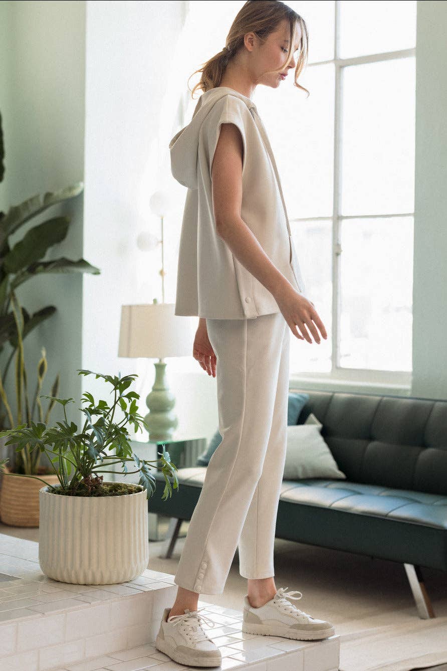 JOH APPAREL Felix Stretch Crepe Knit Pant Beige