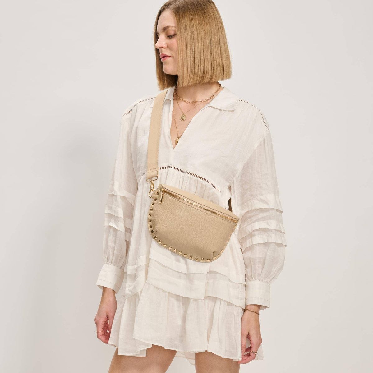 [Moda Luxe - Gizelle Belt Bag: Black], [Handbags], [Moda Luxe], [Plum Bottom].