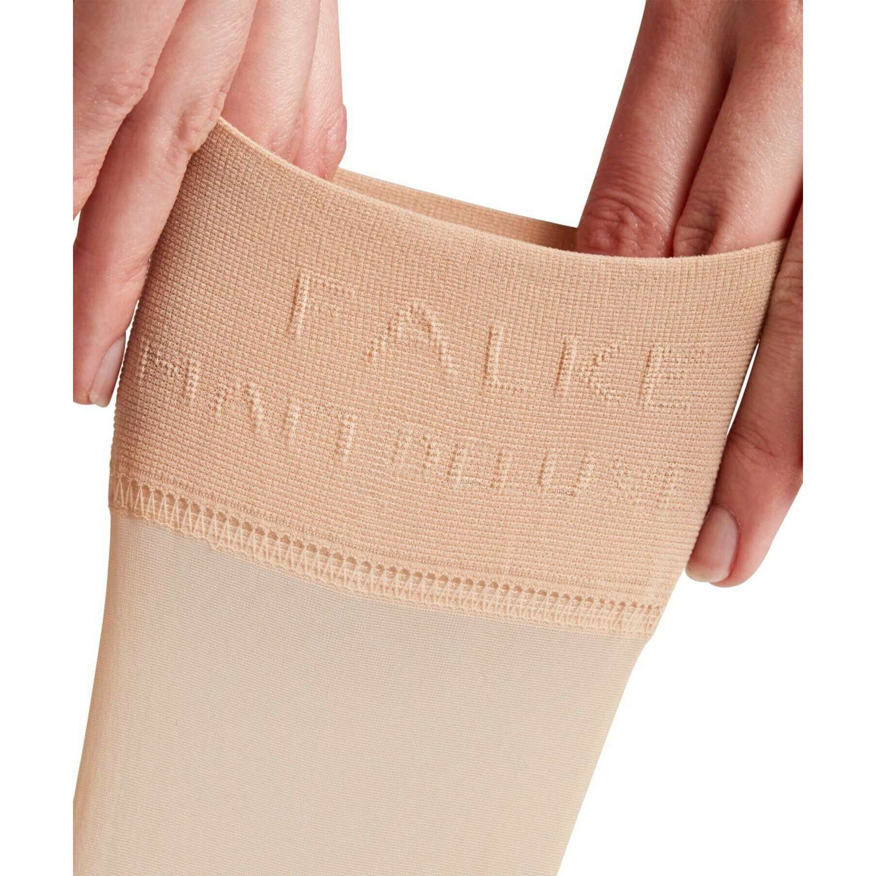 falke-matt-delux-20-knee-highs-in-crystalsocksfalkeplum-bottom-34072040