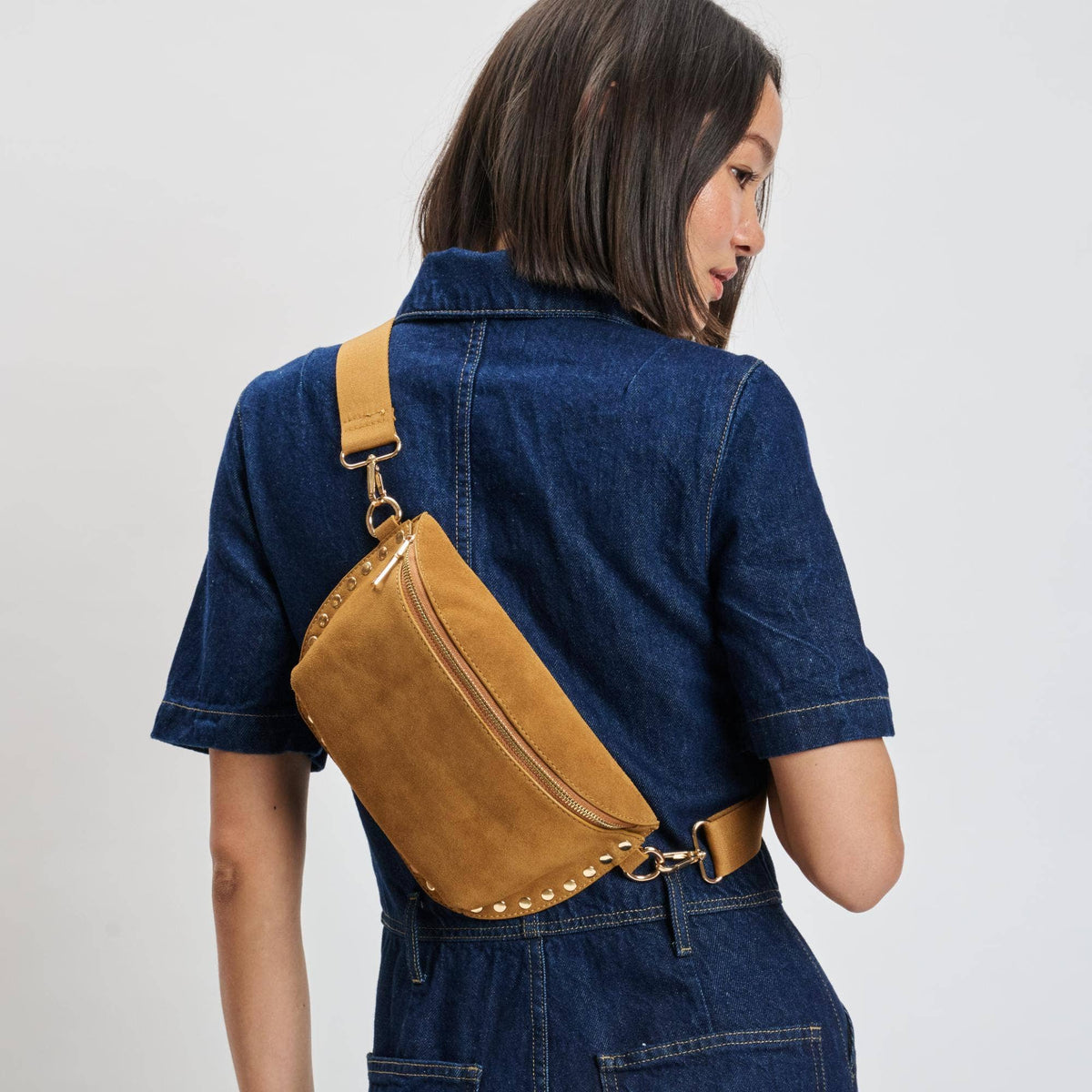 [Moda Luxe - Gizelle-Suede Belt Bag: Custard], [Handbag], [Moda Luxe], [Plum Bottom].