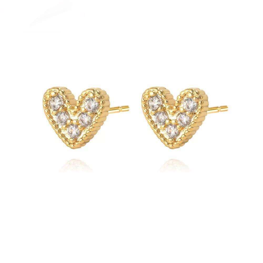 sahira-jewelry-design---nia-pave-heart-studs-goldjewelrysahira-jewelry-designplum-bottom-35914540