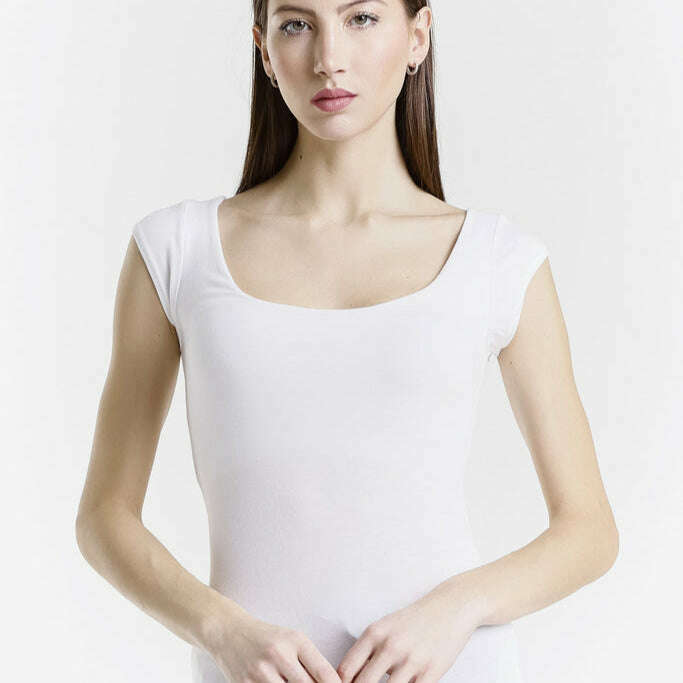 tina-stephens---kennedy-shirt--whiteclothingtina-stephensplum-bottom-33936406