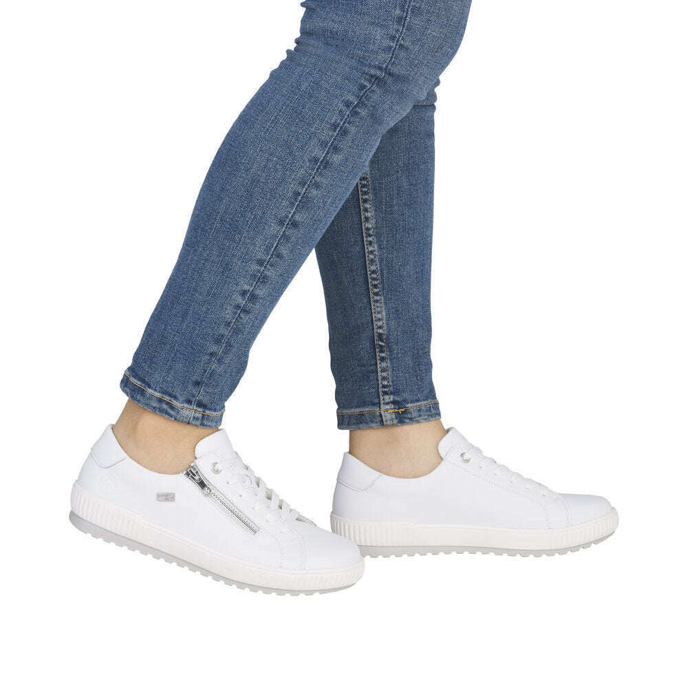 remonte-d0700-in-whitesneakersremonteplum-bottom-35085118