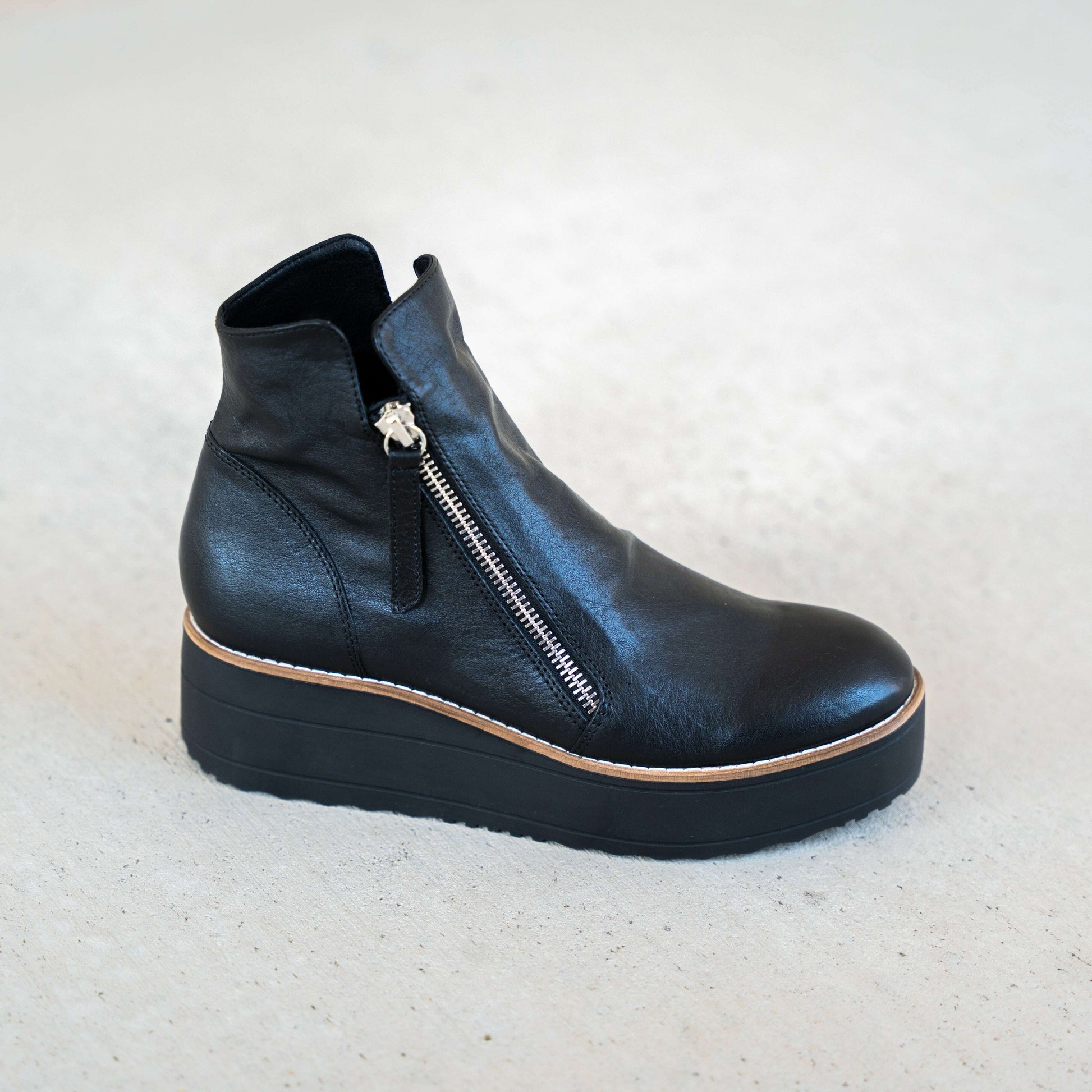 silent-d-nenebootssildentdplum-bottom-34270045