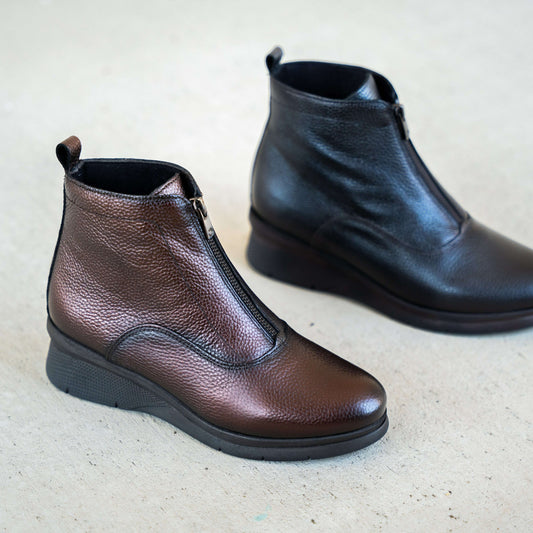 eric-michael-mandy-in-copper-or-blackbootseric-michaelplum-bottom-34270050