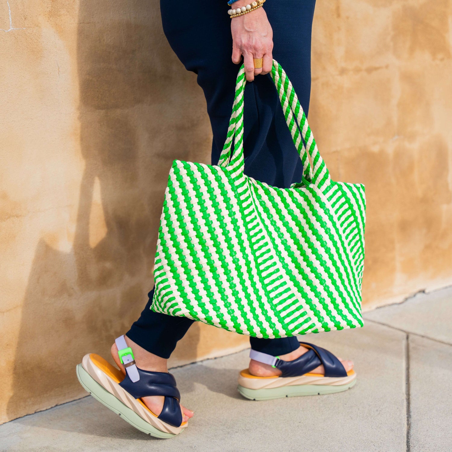 moda-luxe---solana---green-ivoryhandbagsmodaluxeplum-bottom-34463830