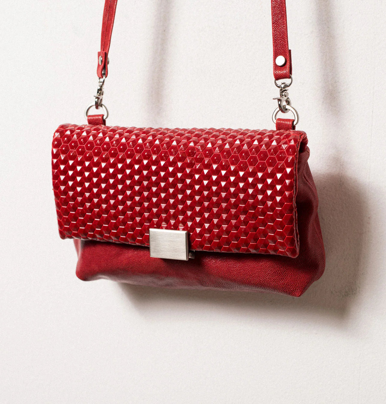 DANIELLA LEHAVI - Charlotte Clutch - 3D Red