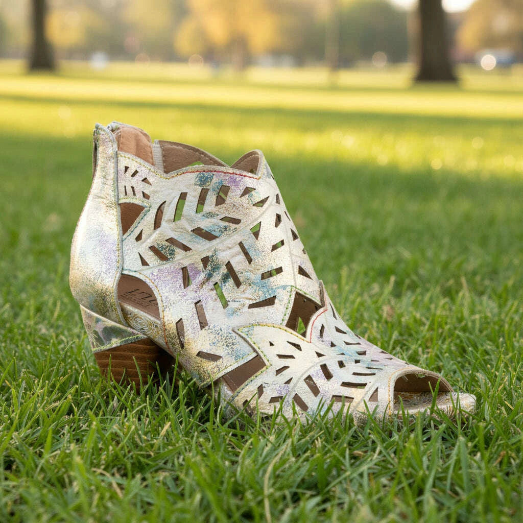 lartiste-icon-lilac-heeled-sandalsandalslartisteplum-bottom-35643592