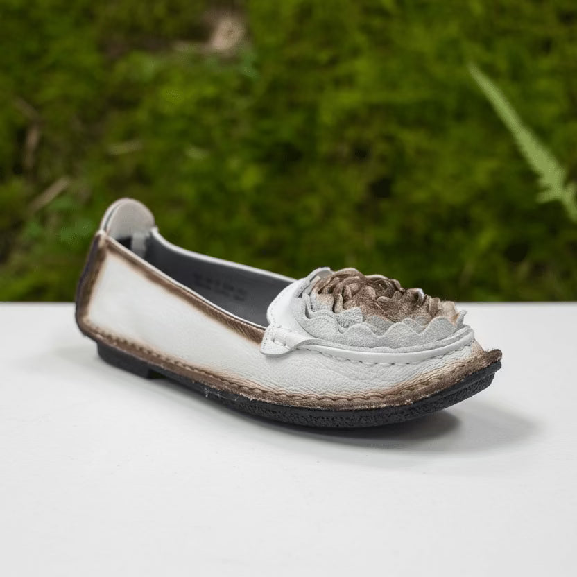 L'ARTISTE Dezi Natural Flat, Flats, L'ARTISTE, Plum Bottom