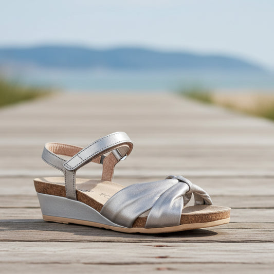 NAOT 104126 Madame Sandal