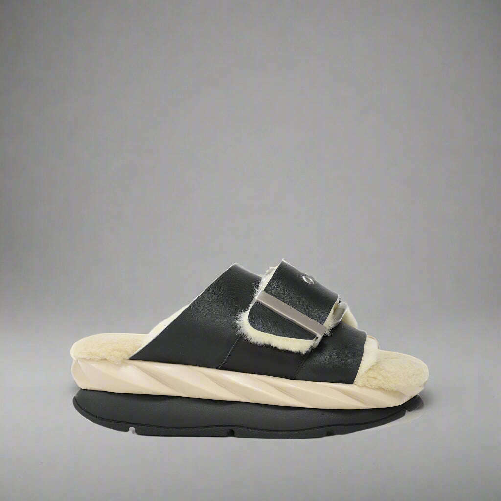 4ccccees-mellow-laze-in-oreoshearlingsandals4cccceesplum-bottom-34270091