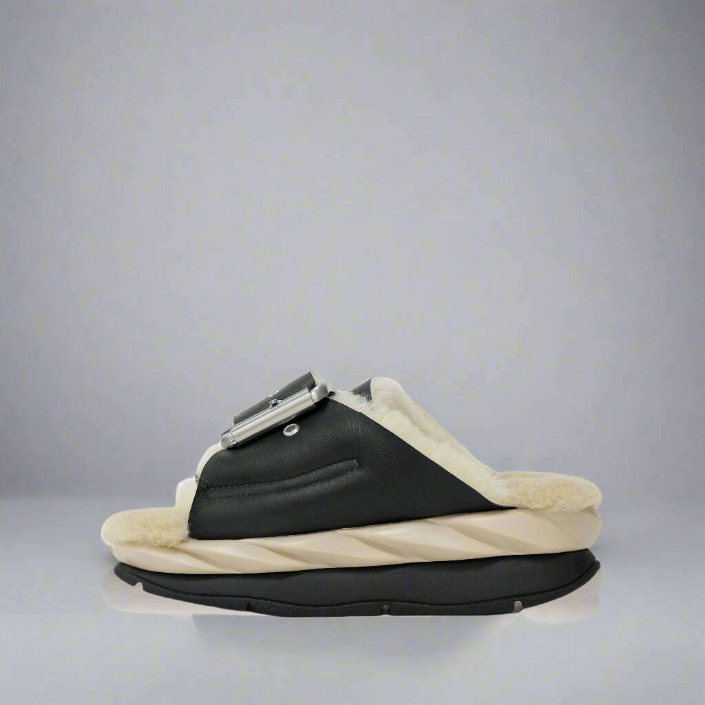 4ccccees-mellow-laze-in-oreoshearlingsandals4cccceesplum-bottom-34270092
