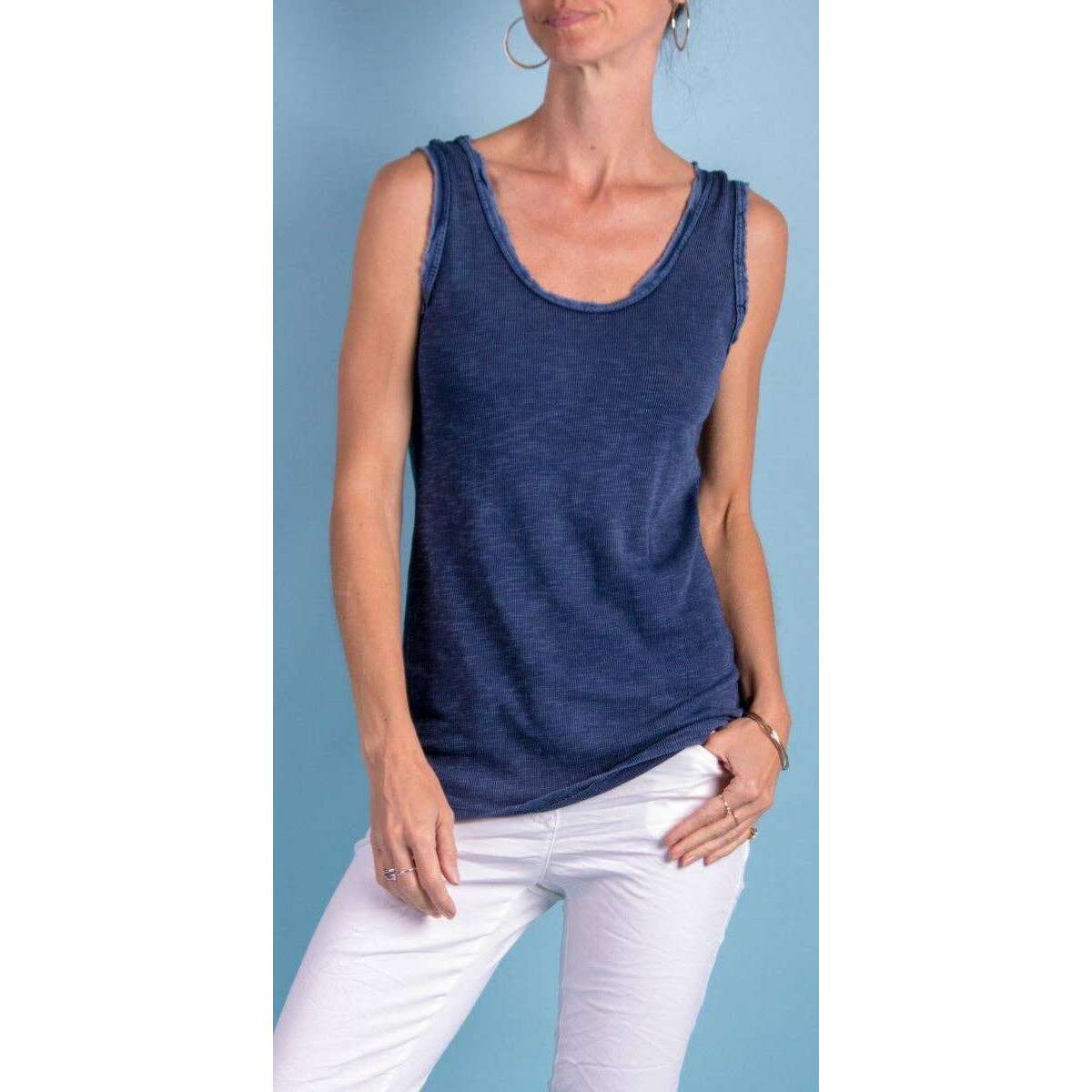 gigi-moda---cotton-tank-with-raw-edges-oliveclothinggigi-modaplum-bottom-35925215