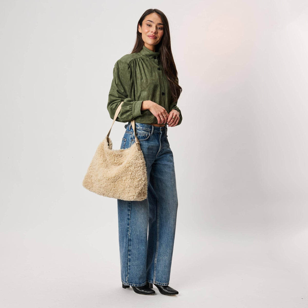 [Moda Luxe - Neve Sherpa Tote: Cream], [Handbags], [Moda Luxe], [Plum Bottom].