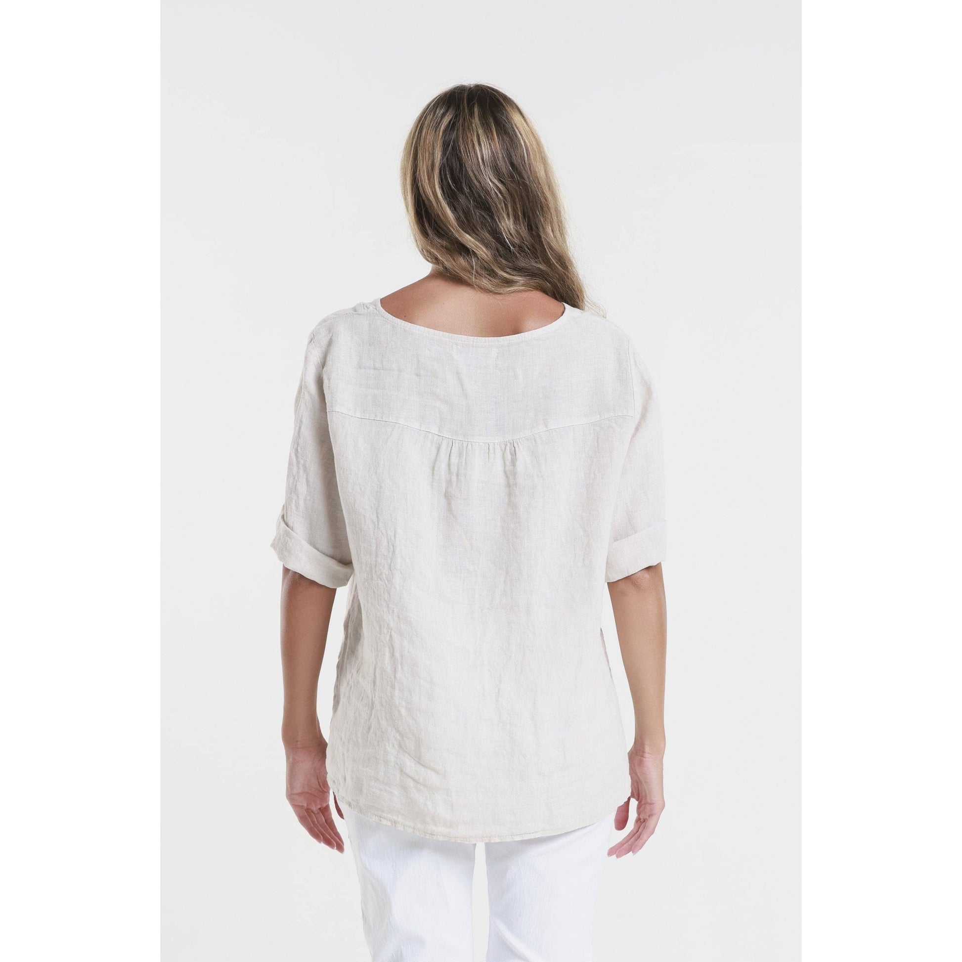 [TINA Stephens Italy/Tees By Tina - Lula Short Sleeve V-Neck Linen Side Seam Top (BSS198): 250 Beige / One Size], [CLOTHING], [TINA Stephens Italy/Tees By Tina], [Plum Bottom].
