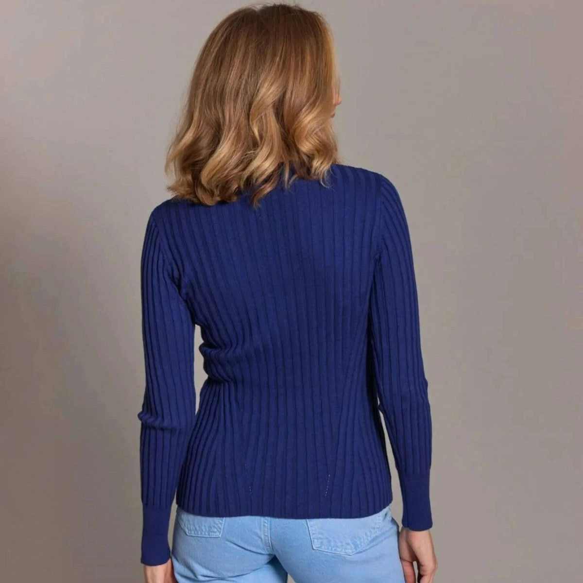 ALASHAN Blair Rib Crew Neck