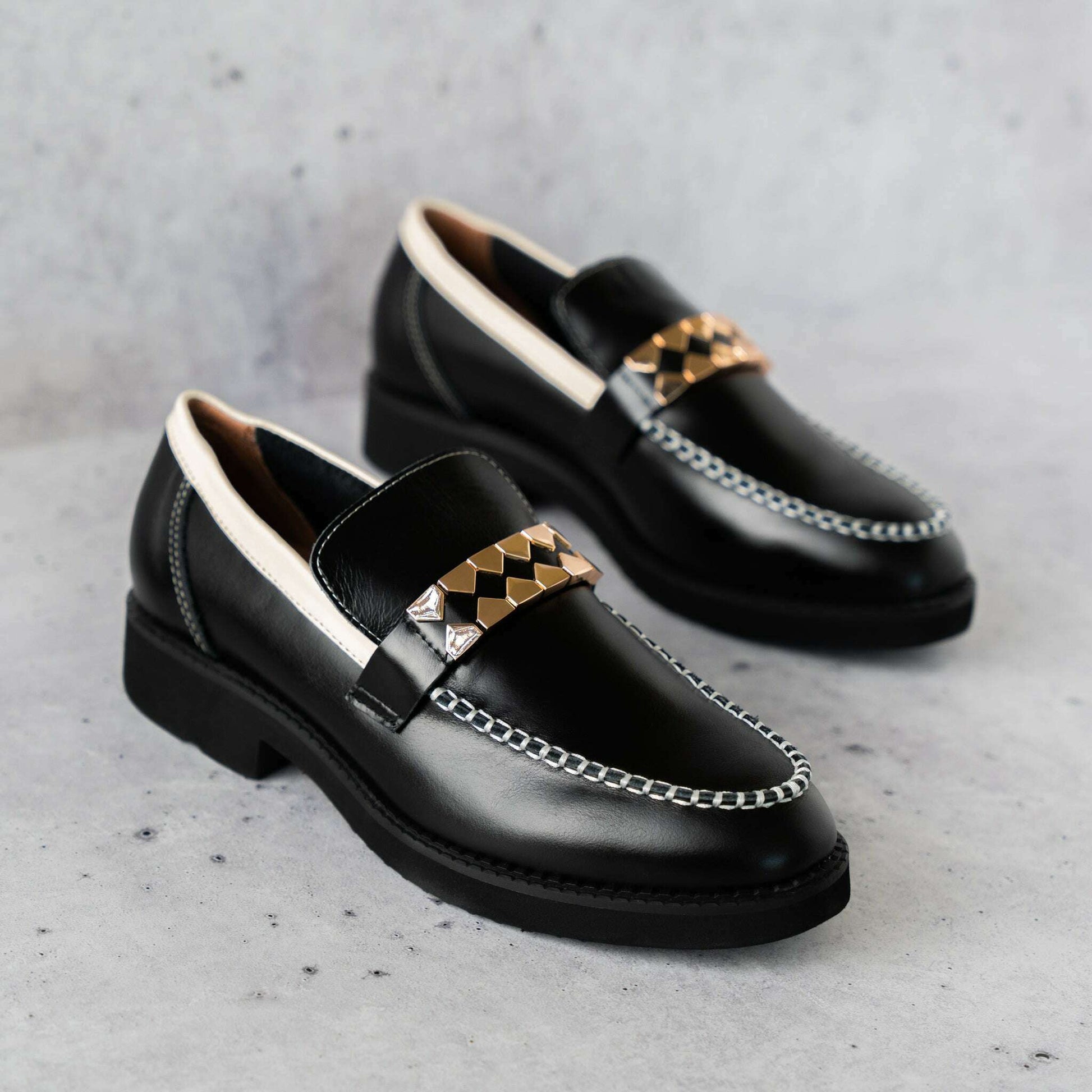 ALL BLACK - Clip and Stitch Loafer, SHOES, ALL BLACK, Plum Bottom