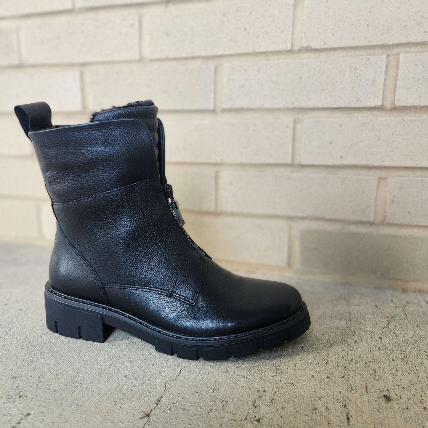 ARA- Deon 23130 Black Snake and Cream