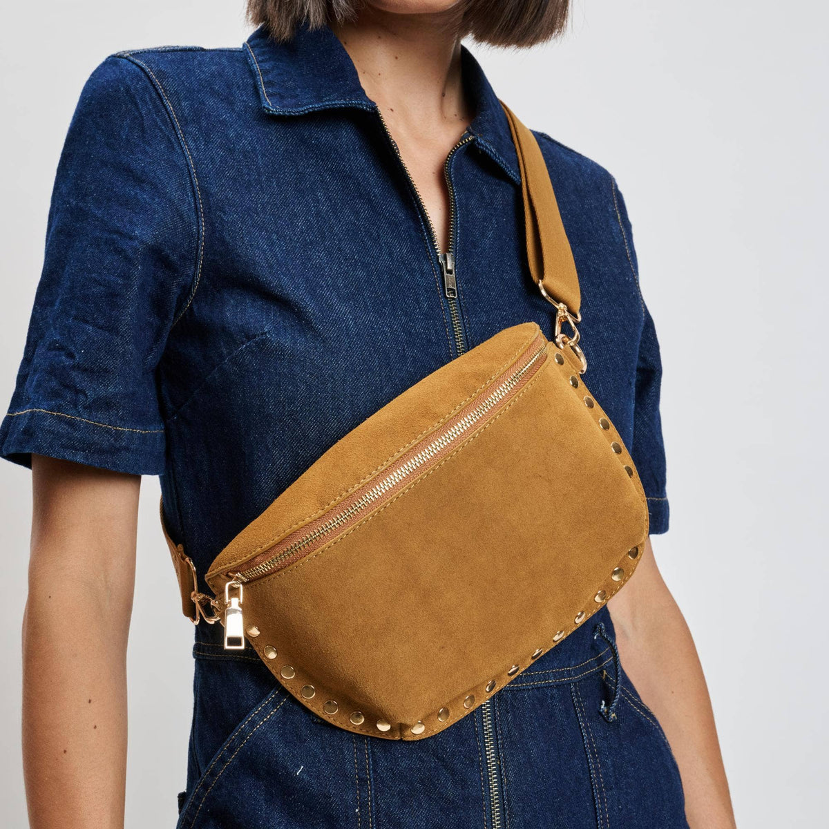 [Moda Luxe - Gizelle-Suede Belt Bag: Custard], [Handbag], [Moda Luxe], [Plum Bottom].