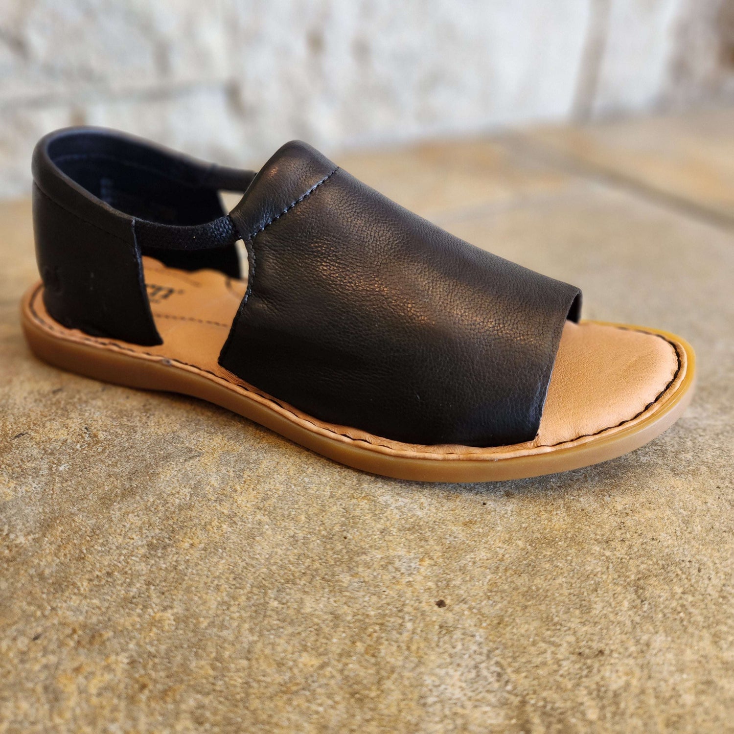 born cove sandals